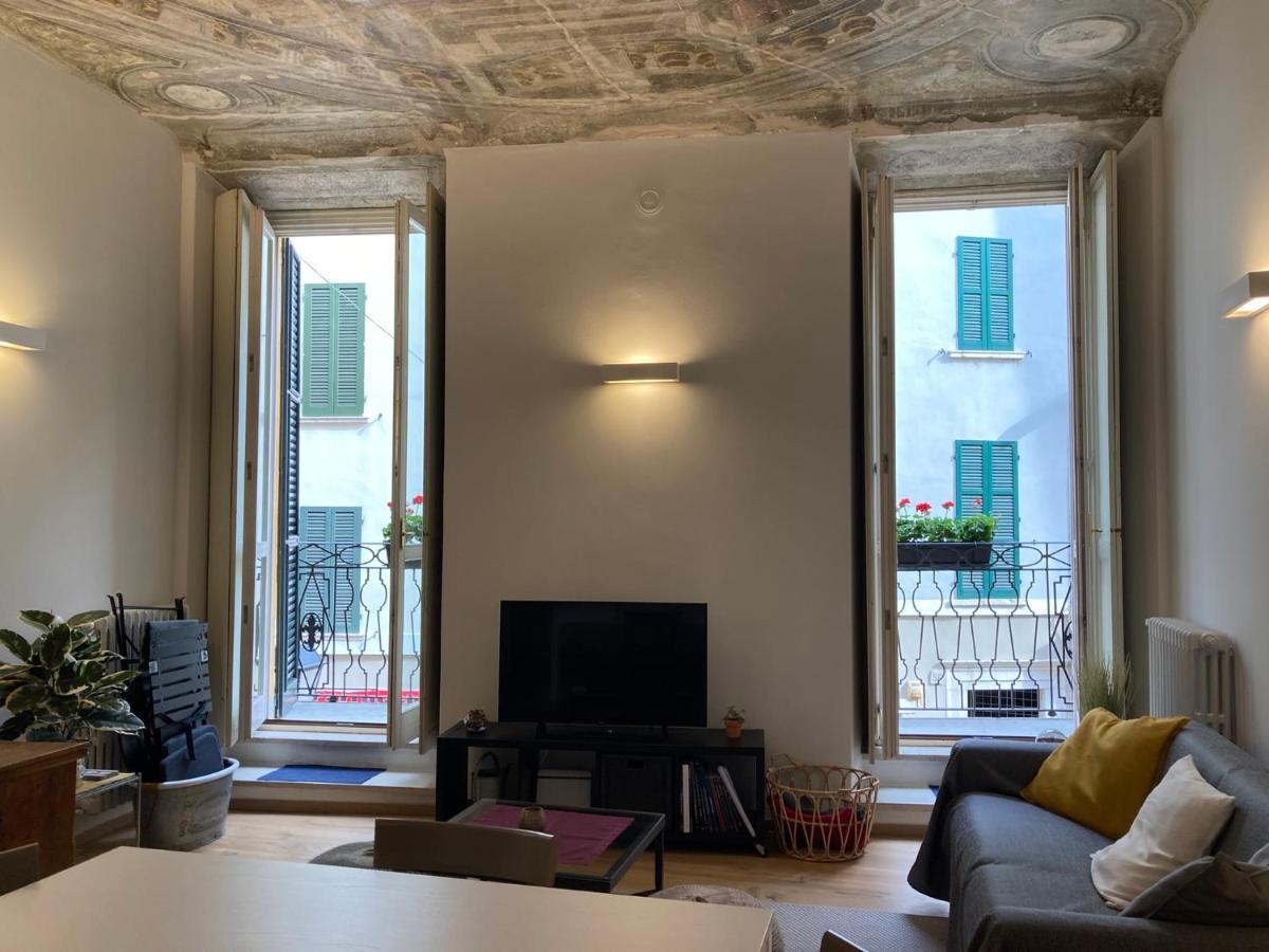 布雷西亚Casa Roveglia公寓 外观 照片